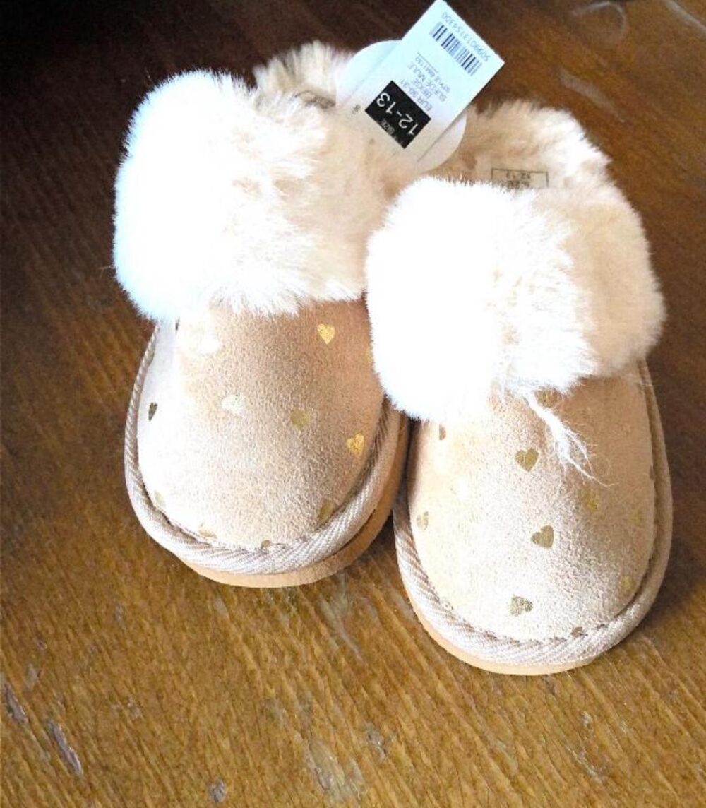 Dunnes Stores Girls' Pink Faux Fur Slippers